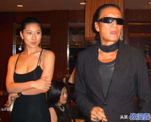82岁老人找20多岁小伙子,惊爆!跨越代沟的爱情竟引发全城热议,网友热烈讨论! 82岁老人找20多岁小伙子,惊爆!跨越代沟的爱情竟引发全城热议,网友热烈讨论!