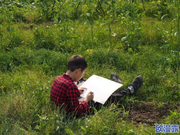 一小孩子跟姐姐玩钢筋：关于儿童游戏的思考和安全问题