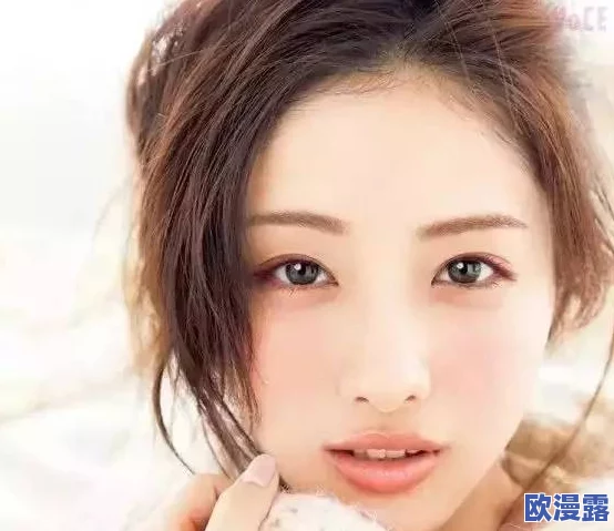 麻美由真番号引发热议，粉丝狂热追捧其最新作品，社交媒体上讨论不断，成为当下最受关注的偶像之一