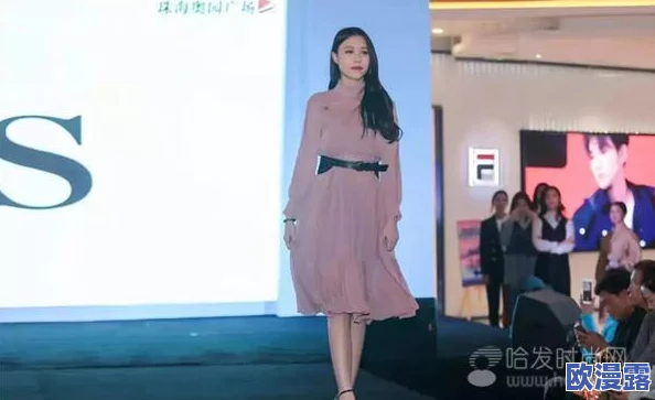 美女张腿男人桶免费视频,激情四溢的瞬间让人目不转睛,感受视觉与心灵的双重冲击! 美女张腿男人桶免费视频,激情四溢的瞬间让人目不转睛,感受视觉与心灵的双重冲击!