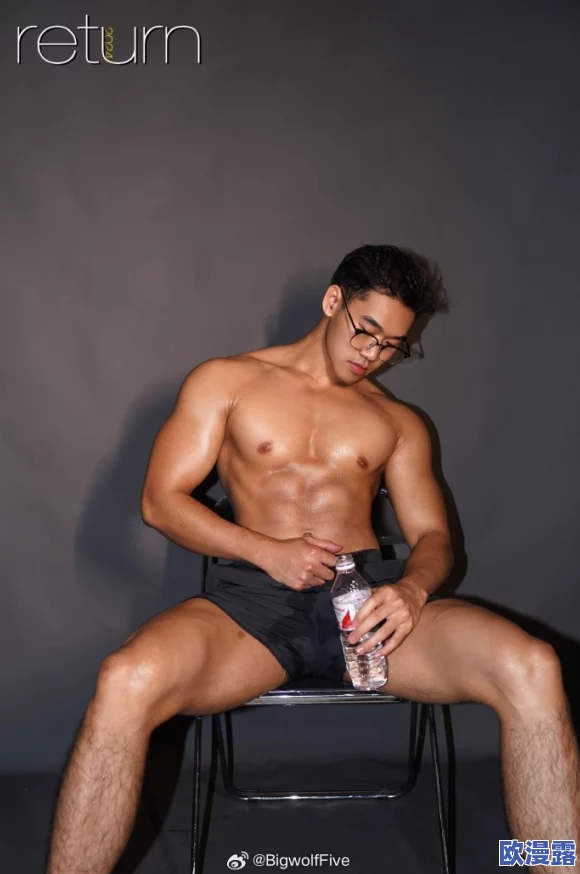 宏翔GAY精品猛男CAO2020：全新系列发布，展现男性魅力与时尚风潮的完美结合