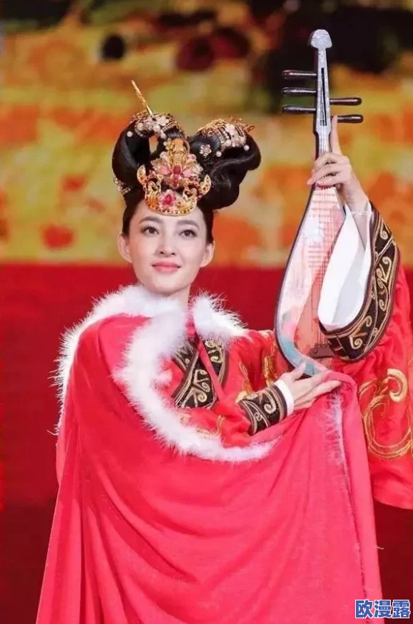 董小宛和聂小倩的春节活动：两位传奇女子携手共庆佳节，惊艳全城！