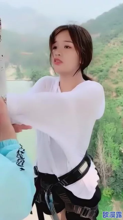 美女一级做受,震撼全网的精彩瞬间引发热议,网友纷纷点赞评论! 美女一级做受,震撼全网的精彩瞬间引发热议,网友纷纷点赞评论!