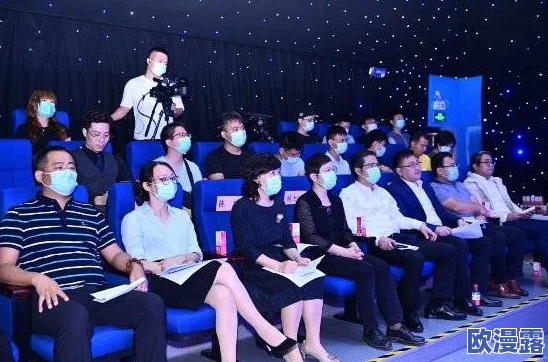 高清嘼皇Brownhotties：全球最火热的模特团队震撼登场，掀起时尚界新风潮！