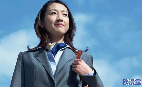 裸辞张美娜：她的离职背后隐藏着怎样不为人知的真相与职场风波？