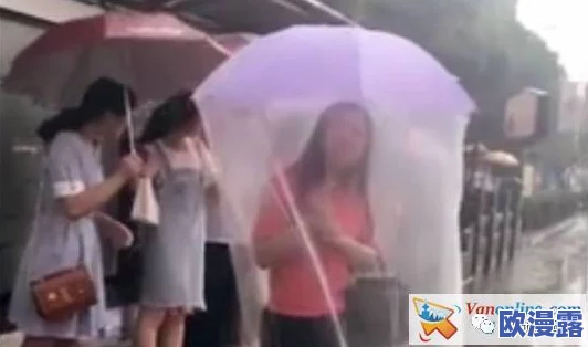 日本无遮挡边吃奶边做刺激视频引发热议,网友讨论其对社会风气的影响及相关法律法规的完善需求 日本无遮挡边吃奶边做刺激视频引发热议,网友讨论其对社会风气的影响及相关法律法规的完善需求