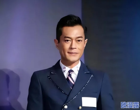 51黑料反差裱：网友曝光明星绯闻，疑似与经纪人关系暧昧引发猜测