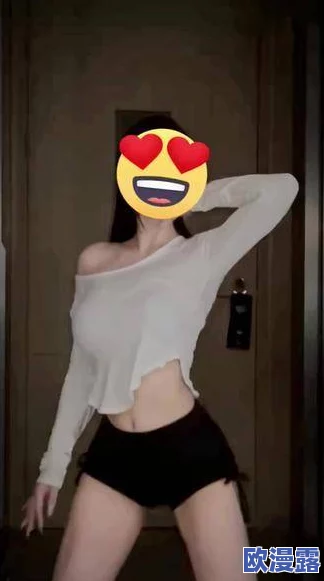 美女艹b：最新动态引发热议，网友纷纷讨论其背后的故事与影响力