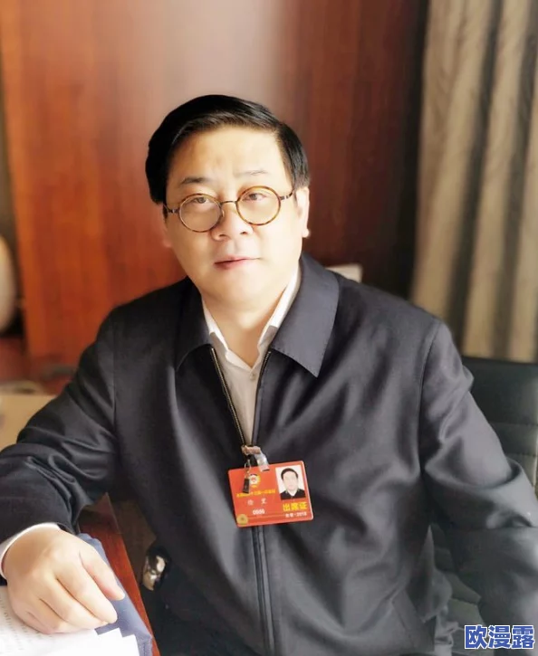 高h浪荡h双性：最新动态揭示了这一主题在当代文化中的影响与发展，吸引了众多关注与讨论
