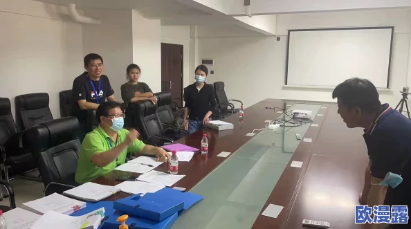 办公室被老板bd，员工集体发声要求改善工作环境与待遇，引发社会广泛关注与讨论