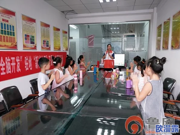 男女操的视频全过程引发热议，网友们对其内容和影响各抒己见，认为应加强监管与引导