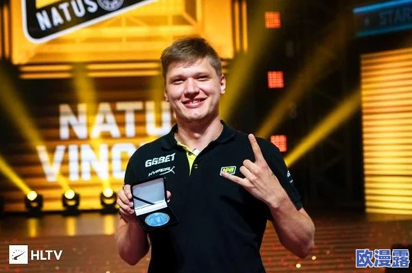 免费CSGO暴躁少女：她的游戏技巧让全场惊叹，怒怼对手引发热议！