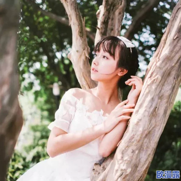 cekc夫妻BN几e0丰满，带你领略浪漫与甜蜜的完美结合，幸福生活的每一瞬间！