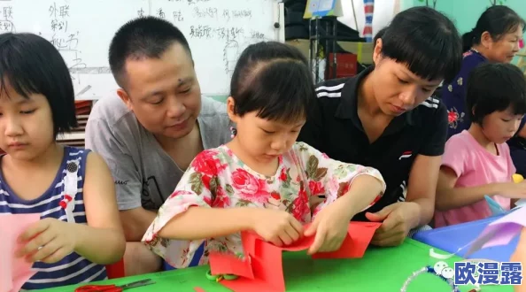 忍不住的亲子伦中文字幕:最新动态揭示了该剧在观众中的热度持续上升,讨论话题不断引发关注 忍不住的亲子伦中文字幕:最新动态揭示了该剧在观众中的热度持续上升,讨论话题不断引发关注