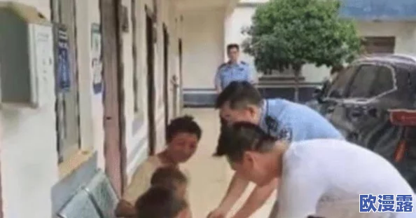 男人一边吃奶一边摸下身视频引发热议,网友们纷纷讨论其背后的社会现象与文化影响 男人一边吃奶一边摸下身视频引发热议,网友们纷纷讨论其背后的社会现象与文化影响