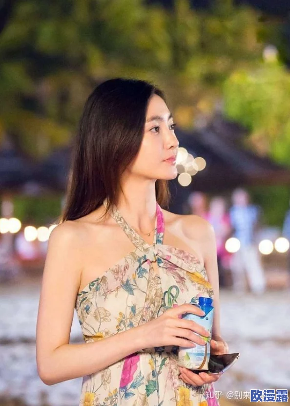 最新动态:久久国产美女引发热议,网友纷纷讨论其对美学和文化的影响,相关话题持续升温 最新动态:久久国产美女引发热议,网友纷纷讨论其对美学和文化的影响,相关话题持续升温