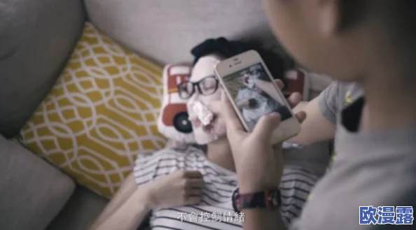 探索边吃奶边摸边做视频免费播放的全新视角，感受前所未有的视觉与情感交融体验