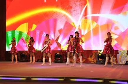 可乐操丁香:一场燃爆全场的音乐盛宴,激情四溢引发热潮! 可乐操丁香:一场燃爆全场的音乐盛宴,激情四溢引发热潮!