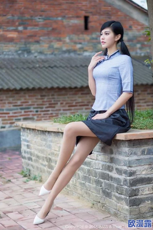 探索60岁丰满女性的魅力：饥渴与毛茸茸的生活故事，揭示她们独特的情感世界与人生智慧