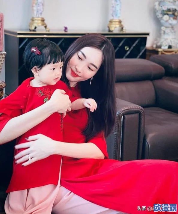 探索中国亚洲成熟女性的魅力与智慧:她们如何在现代社会中展现独特风采与人生哲学 探索中国亚洲成熟女性的魅力与智慧:她们如何在现代社会中展现独特风采与人生哲学