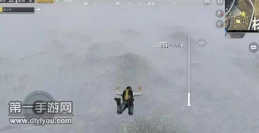 绝地求生刺激战场娱乐模式：雾天系统下投掷物的策略性正确使用方法解析