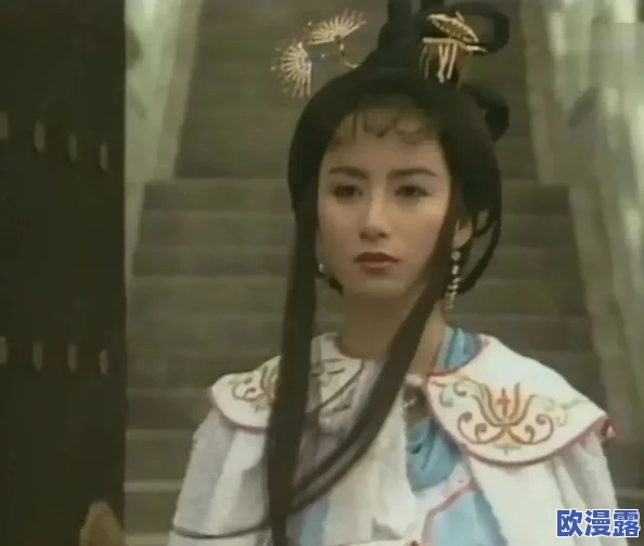 李师师的三港版谢宁，真是让人感慨万千，情感细腻又引人入胜