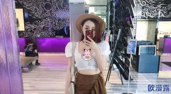 ＊两腿打开玉门图，真是让人感到震撼，这种艺术表现形式太大胆了！