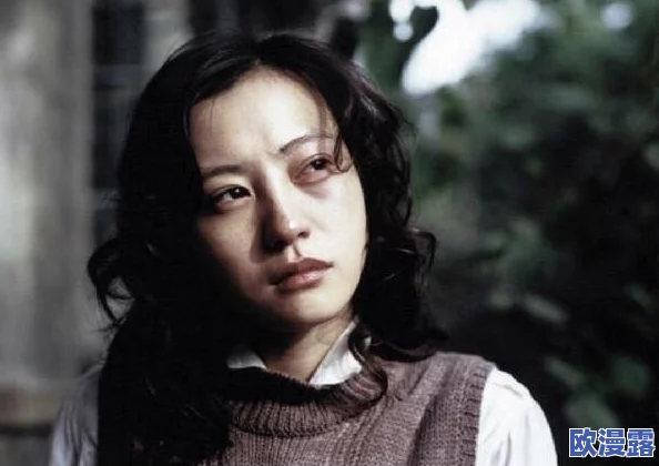 毛B片：这部影片真是让人感到震撼，情节紧凑，演员表现也非常出色！