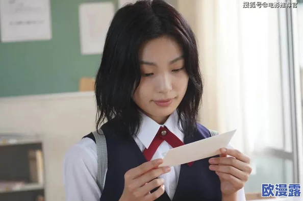 在女女宿舍的秘密角落：互慰与心灵交融的禁忌之恋