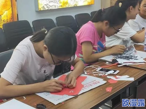 老师张开腿让我爽了一夜视频，真是让人震惊，这种内容居然能流传出来！