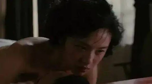 色戒未删版完整在线观看，剧情紧凑，演员表现出色，让人深思