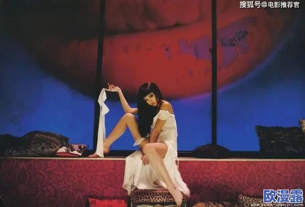 日本美女大尺度，真是让人眼前一亮，艺术与美的结合令人赞叹不已