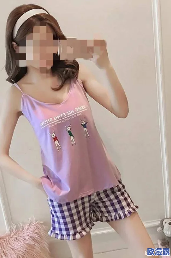 大学生小嫩模无套内谢50P网友认为这种行为不负责任且可能带来健康风险，呼吁加强性教育和自我保护意识