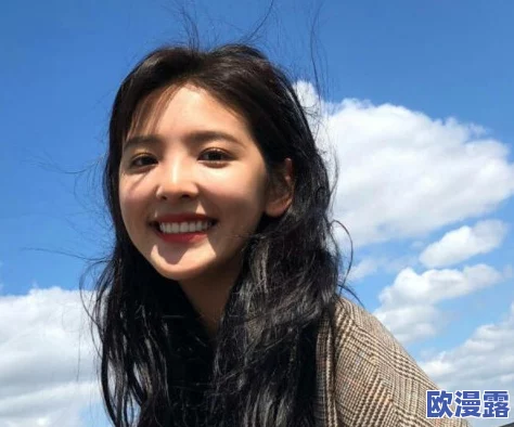 猎户边走边挺进她的h名气网友认为这种情节过于夸张且不符合现实，呼吁关注作品的真实性与艺术性