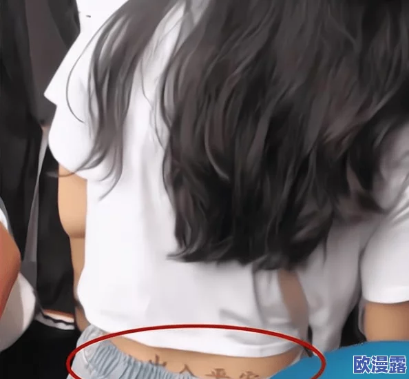 我没有穿乳罩被同桌摸了一天这一天让我感到无比尴尬和震惊同桌的举动让我彻底无法专注于课堂学习