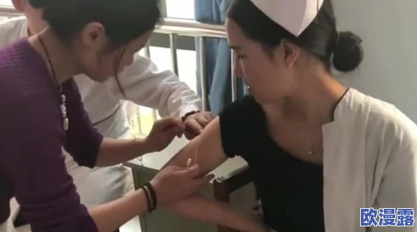 轻点呻吟耸动炕上被窝网友认为这种情景描绘过于露骨，缺乏艺术性，建议更注重情感表达和氛围营造