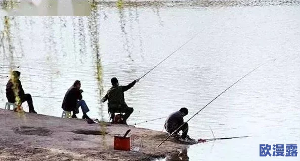 鲤鱼乡嗯啊快点进来动一下神秘水域现巨型鲤鱼捕捞活动引发全城热议，渔民们纷纷前往参与！