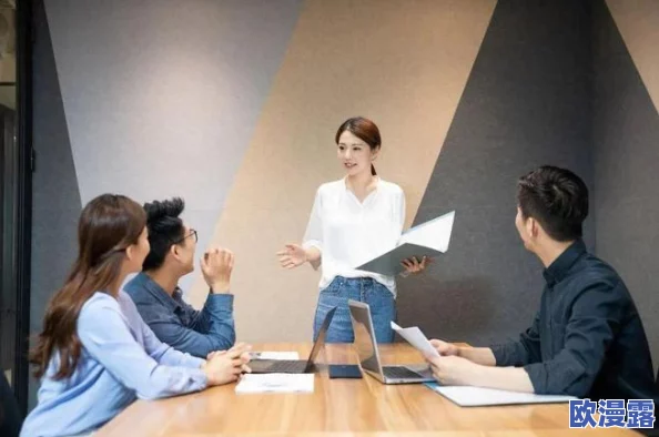 男人在女人下面猛进猛出网友认为这种行为缺乏尊重和沟通，强调双方的感受和同意才是健康关系的基础