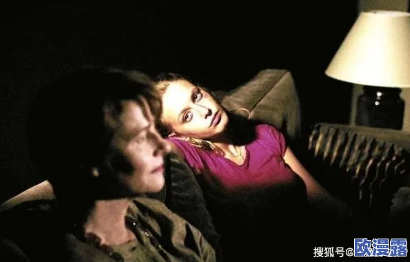 黄色录相一级片惊爆信息：这部影片不仅引发了广泛讨论，还揭示了背后不为人知的行业秘密和社会现象，令人震惊