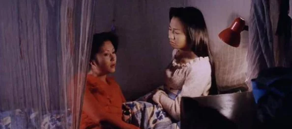 香蕉国产人午夜视频在线观看网友认为这部影片在情节和表现上都很有创意，吸引了不少观众的关注与讨论