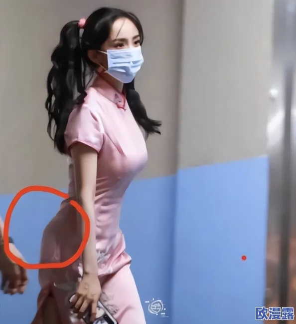 岳的大屁股和大泬惊爆内幕：她的身材竟然隐藏着不为人知的秘密，网友们纷纷热议背后的故事！