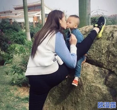 张攸雨大胆两腿玉门打开图片网友纷纷表示惊艳并赞叹其勇气，认为这样的表现突破了传统界限，展现了个性与自信