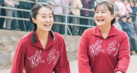 欧美牲交A欧美牲交aⅴ惊爆内幕揭秘：背后隐藏的真相与不为人知的故事让你大吃一惊