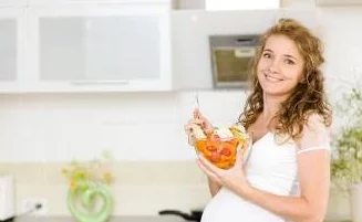 扒掉乳罩秘 露出奶头-吸-乳-，这种内容真是让人感到不适，希望能有更健康的讨论