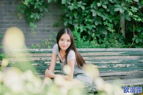 freesex双人videos人妖，内容丰富多样，适合喜欢新奇体验的观众观看