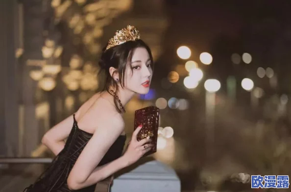 欧美裸体美女露P图片引发热议网友纷纷讨论艺术与性感的界限以及社会对女性身体的看法