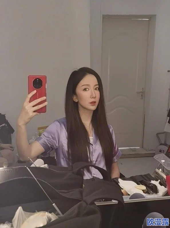 欧美综合自拍亚洲综合图近日引发热议众多网友分享个人自拍作品展现独特风格与创意吸引了大量关注和讨论