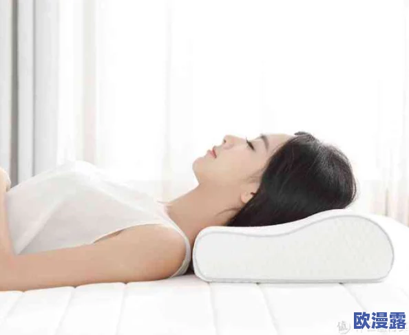 国产精品午睡沙发系列让每一个午后都充满活力与舒适，享受生活的美好时光，提升工作效率与幸福感