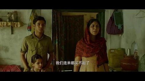 国产三级借妻 网友评价：这部影片情节设定新颖，演员表现出色，但部分场景过于露骨，让人感到不适