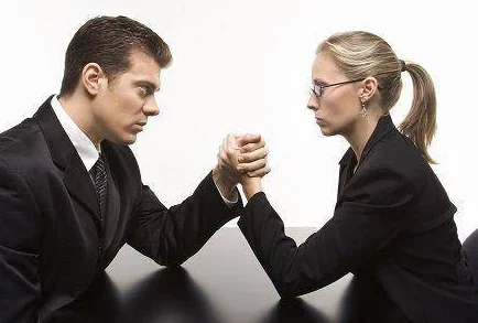 男人和女人叼嘿免费看引发热议网友纷纷讨论这一现象背后的社会文化影响与性别观念的变化
